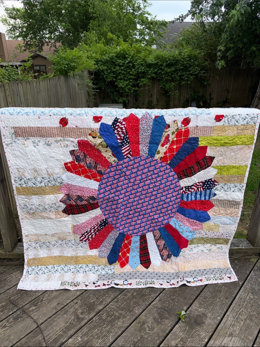 Patchwork Quilt with Multicolor Squares lightweight Farmhouse Cottagecore